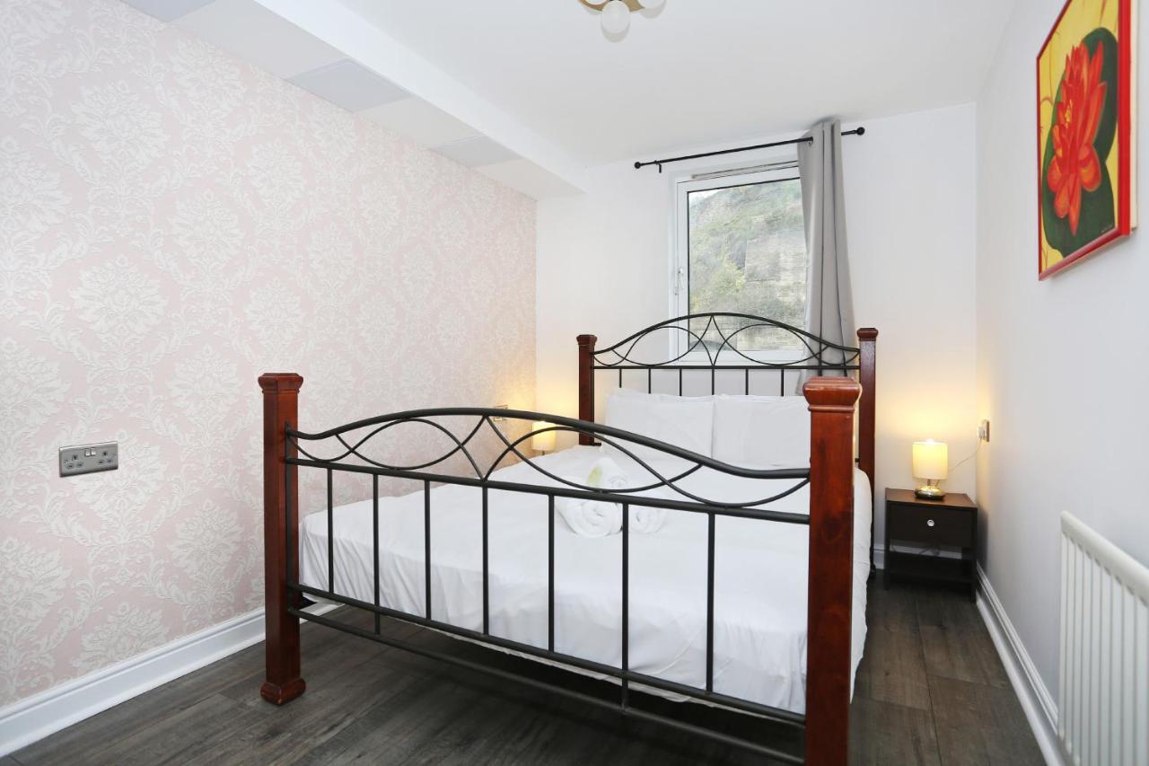 Altido 2Br Apartment With Free Parking, Near The Royal Mile Единбург Екстериор снимка