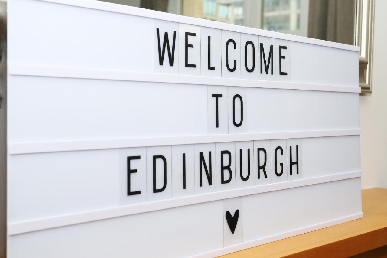 Altido 2Br Apartment With Free Parking, Near The Royal Mile Единбург Екстериор снимка