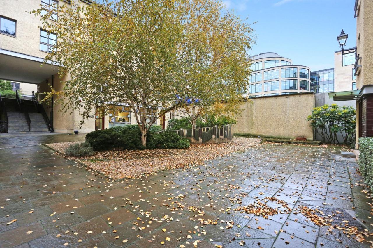 Altido 2Br Apartment With Free Parking, Near The Royal Mile Единбург Екстериор снимка
